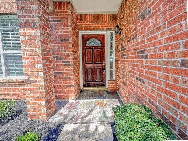 Building Photo - 14627 Cypress Cottage Ct