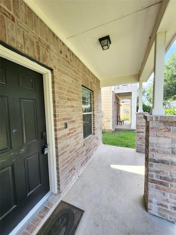 Building Photo - 11738 Jelicoe Dr