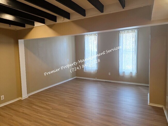 Foto del edificio - 916 3rd Ave