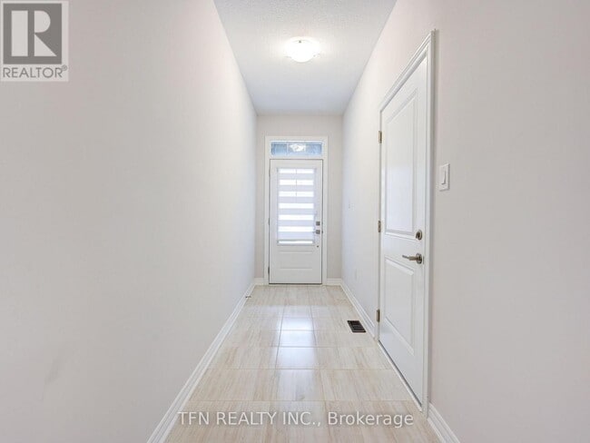 Building Photo - 10 Birmingham Dr