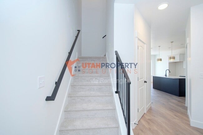 Photo - 4423 Templar Dr Townhome