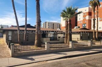 Building Photo - 5112 N 28th Dr