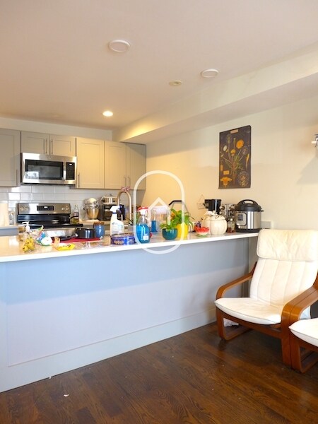 Foto del edificio - 66 Hammond St