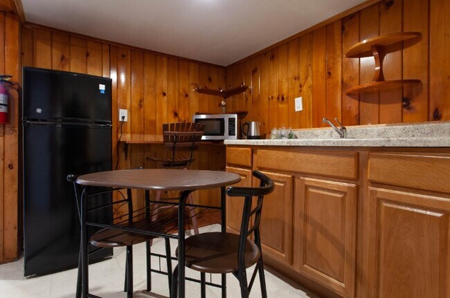 Foto del edificio - 321 W Valley Stream Blvd