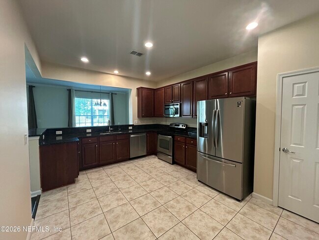 Foto del edificio - 4233 Clybourne Ln