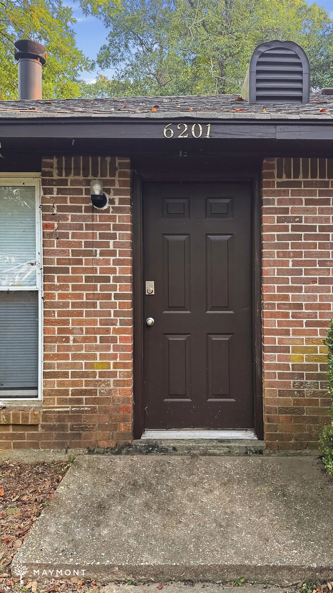 Building Photo - 6201 Dalford Dr