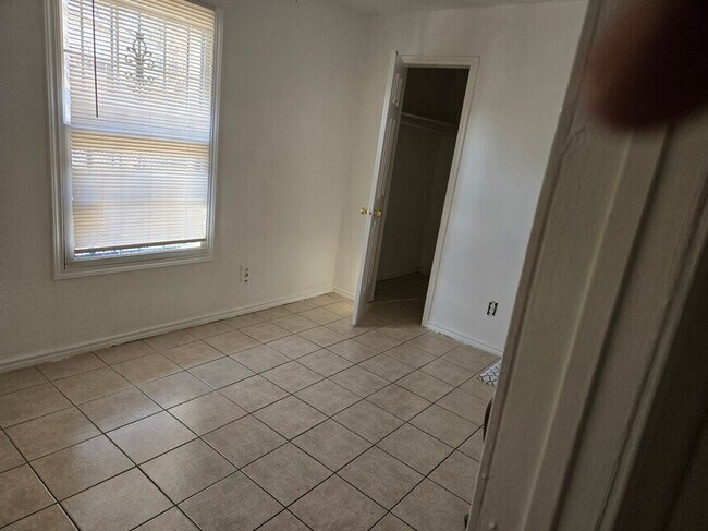 Foto del edificio - 3416 Wendelkin St