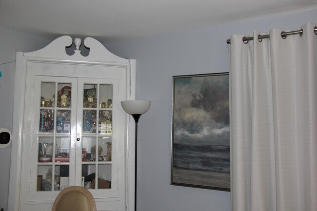 Foto del edificio - 209 Brandon Rd
