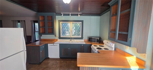 Foto del edificio - 6321 S Lima Rd