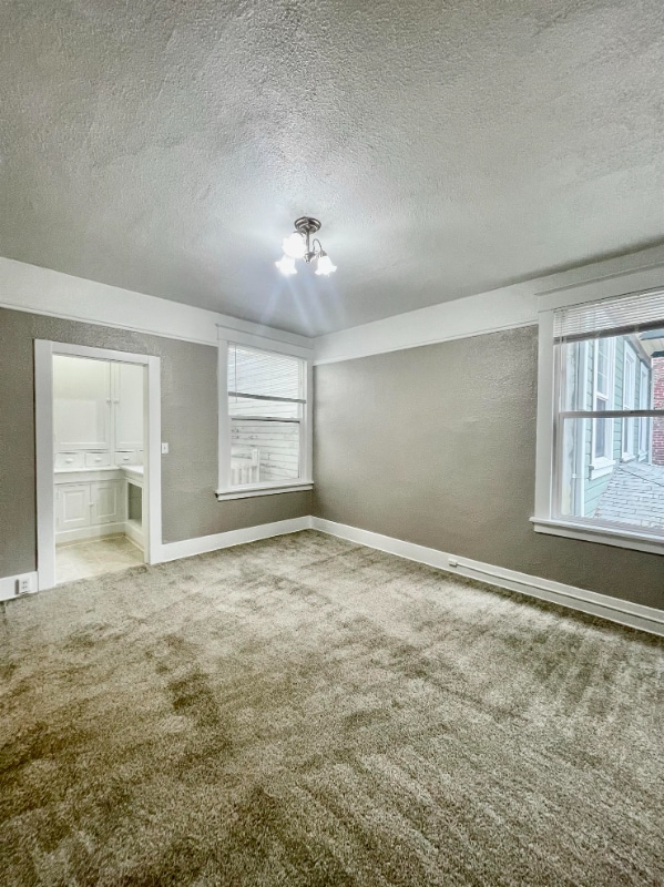 Building Photo - 816 S 8th St