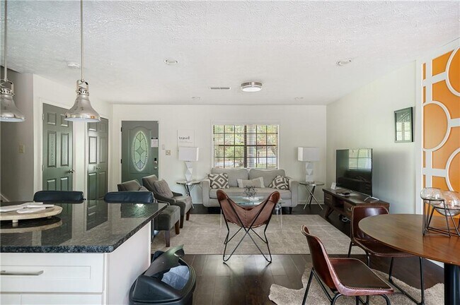 Foto del edificio - 942 Cadencia Way SW