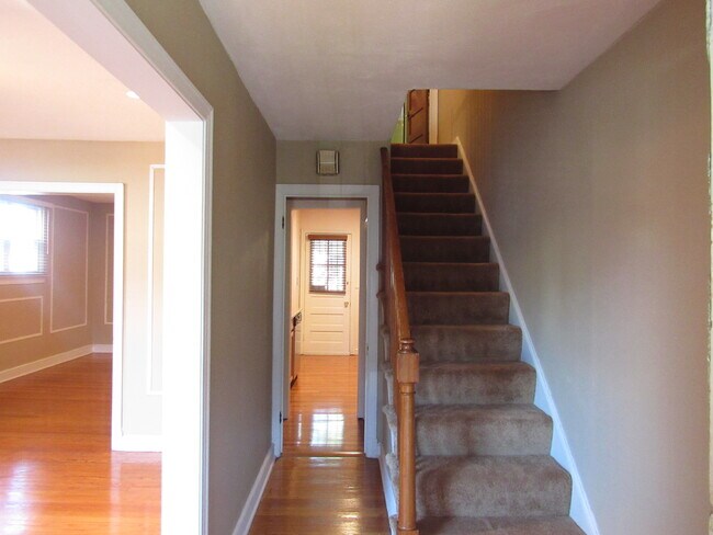 Foto del edificio - 5333 Ames St NE
