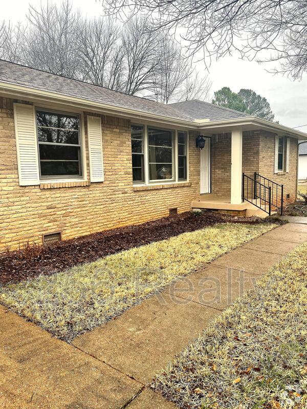 Fleming Hills Apartments under 2,000 Huntsville, AL 2 Rentals