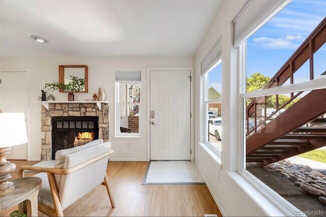 Foto del edificio - 942 S Dearborn Way