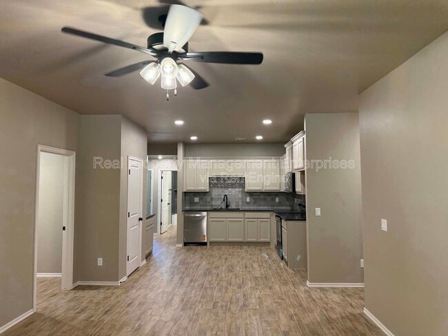 Building Photo - 29174 Osage Hls Dr