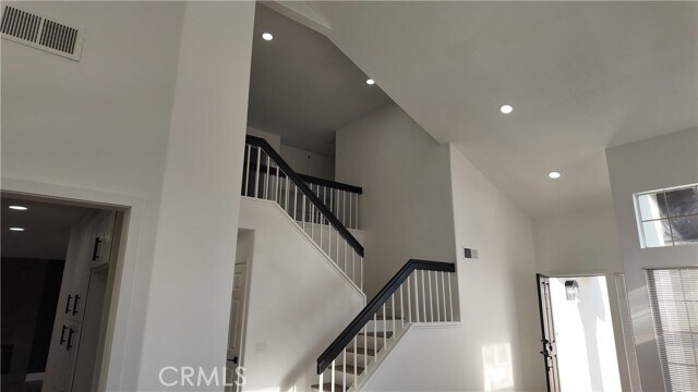 Foto del edificio - 21484 Dickinson Rd