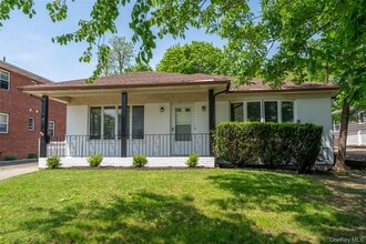 Building Photo - 17 Edgar Ct