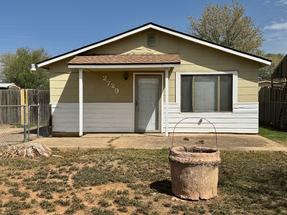 Primary Photo - Cute House Close to Alderson Elementary an...