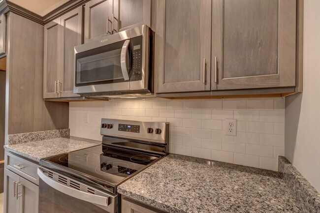 Foto del edificio - 130 Locust Fork Rd