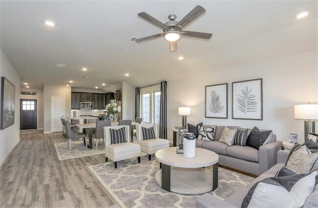 Foto del edificio - 4714 Cedar Sage Dr