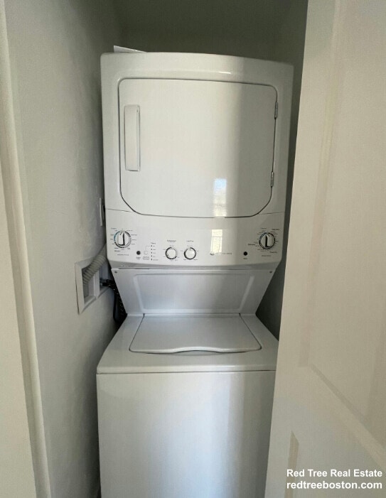 Photo - 81 Park Dr Apartment