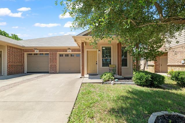 Foto principal - 345 Orbit Dr