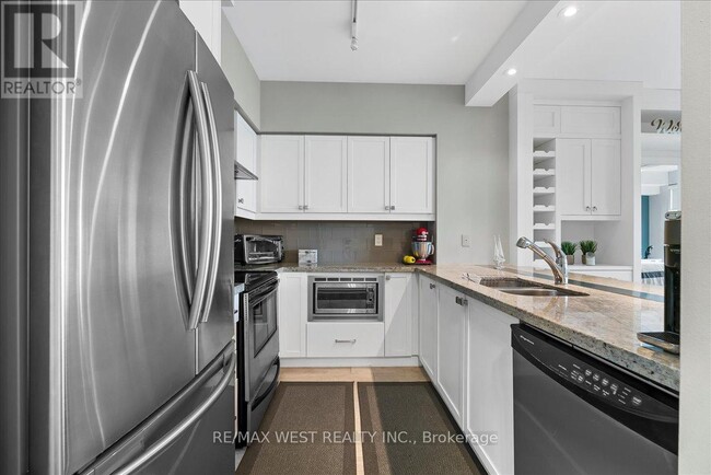 Building Photo - 58-358 Marine Parade Dr