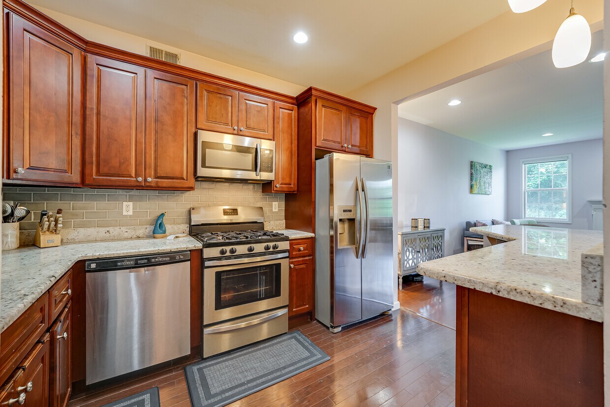 Foto principal - 481 Hartford Dr