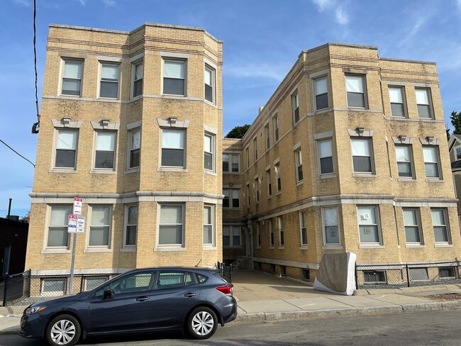 Building Photo - 9 Woodbridge St