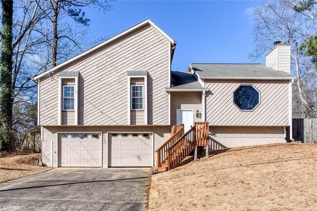 Building Photo - 4049 Leicester Dr NE