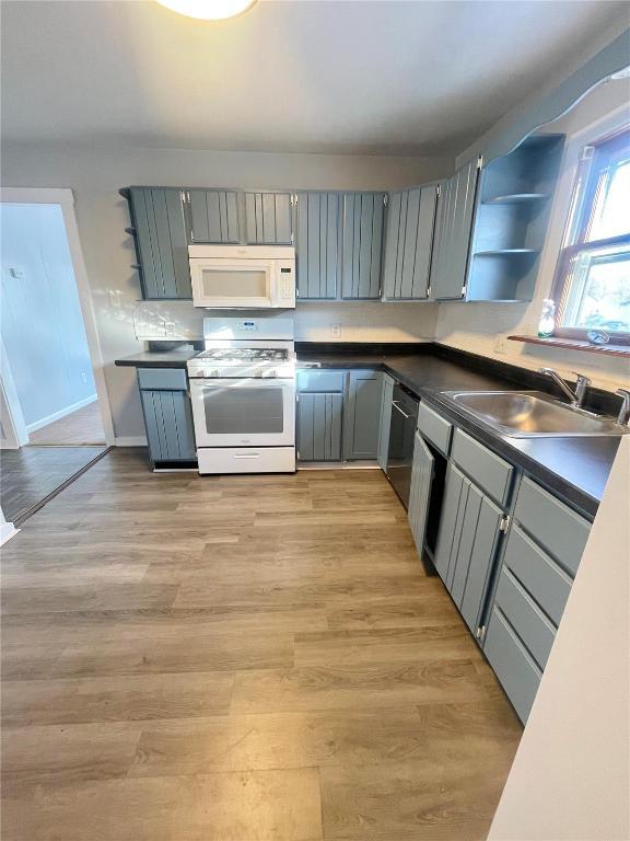 Foto del edificio - 26 Fairway Dr