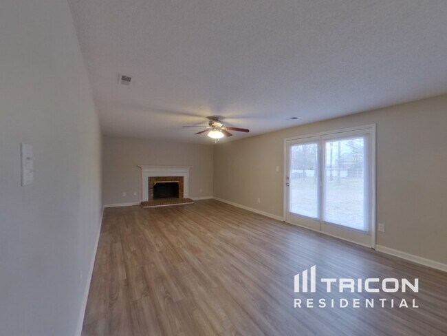 Foto del edificio - 10823 Dungarvon Ct