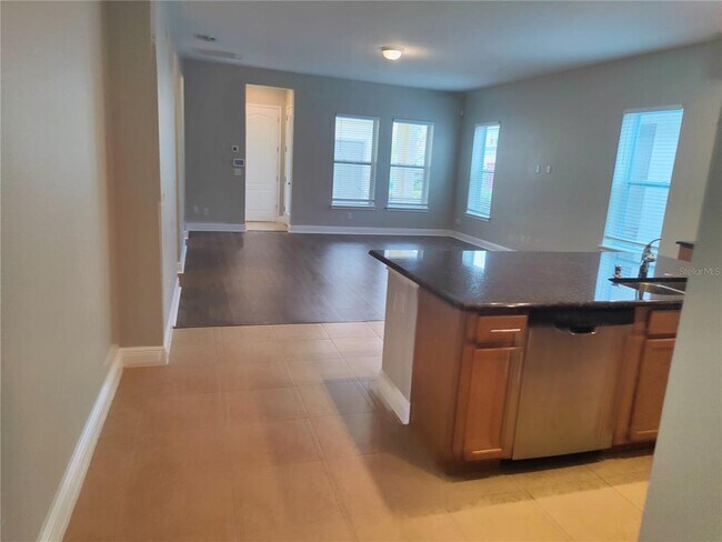 Foto del edificio - 8009 Nemours Pkwy