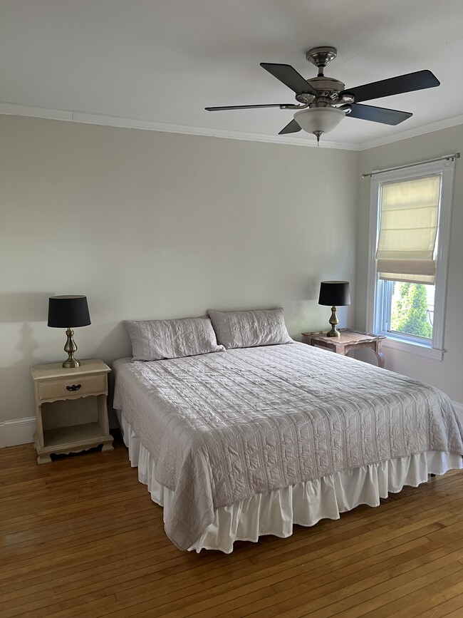 Bedroom 1 - 40 Paradise Rd