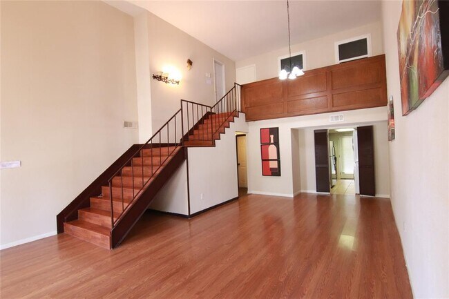 Building Photo - 12633 Memorial Dr