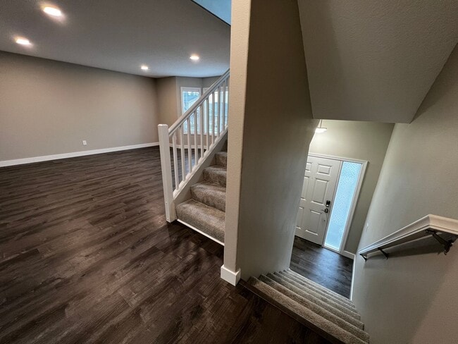 Foto del edificio - 3 Bedroom 3.5 Bath Townhouse for Rent