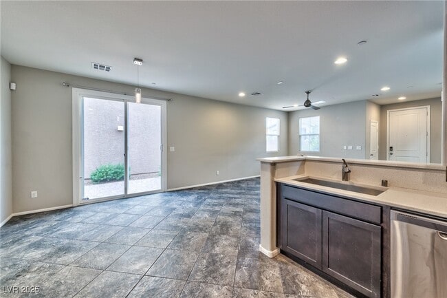 Building Photo - 3158 Teaderman Walk