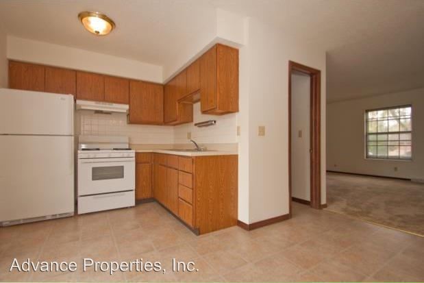 Building Photo - 307 W 53rd St