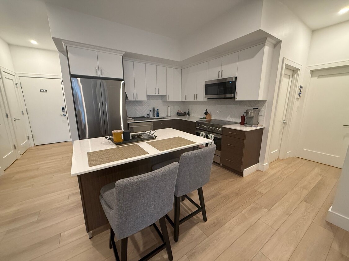 Foto principal - Beautifully Furnished Boston Condo With Am...