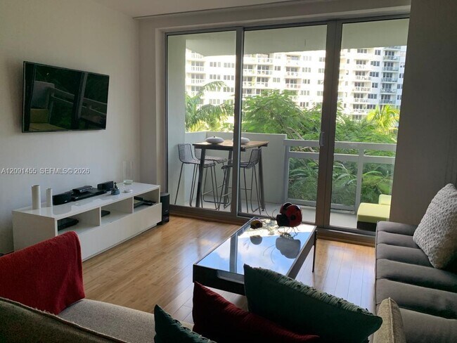 Foto del edificio - 1500 Bay Rd