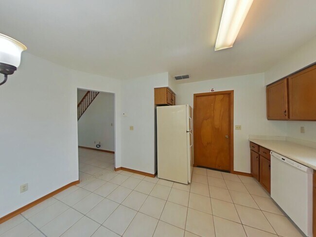Foto del edificio - Corner Lot Townhome For Rent in The Willows, a peaceful 55+ community in the heart of Clermont!