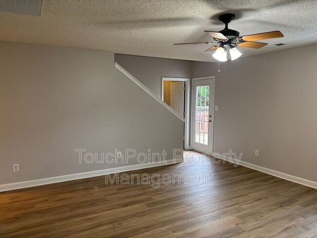 Building Photo - 2032 Beckwith Ln