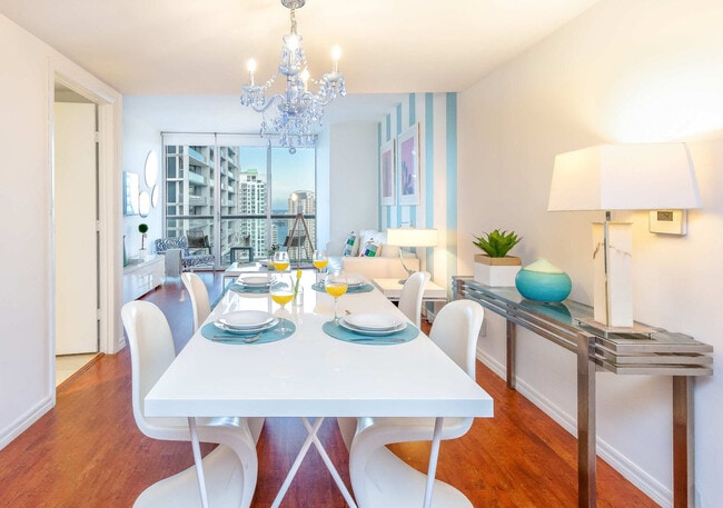 Foto del edificio - 485 Brickell Ave