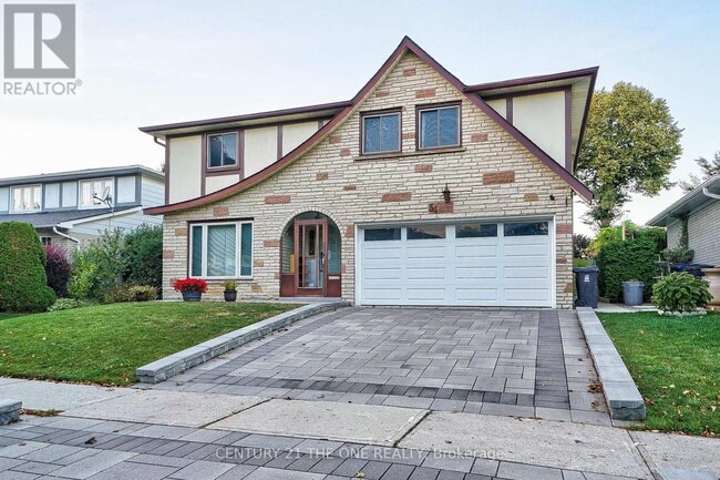 Building Photo - 54 Marblemount Crescent