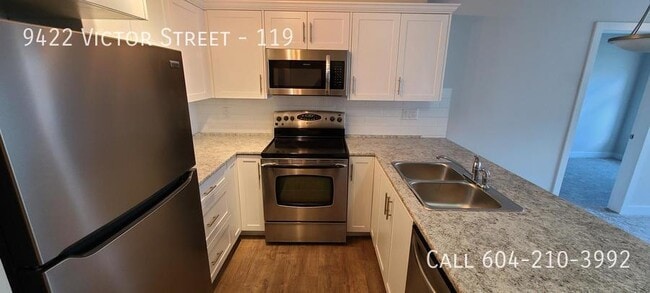 Building Photo - 1 Bedroom Plus Den In Chilliwack