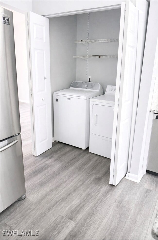 Building Photo - 5364 16th Pl SW