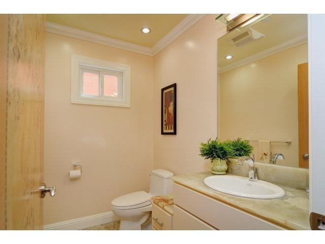 Foto del edificio - 375 Castle St