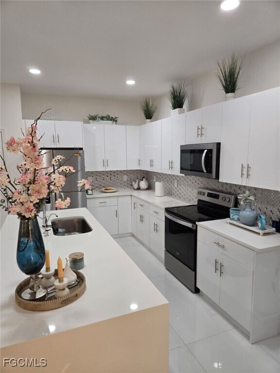 Foto principal - 1015 Balboa Ave