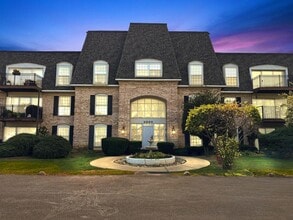 Building Photo - 5000 Carriage Way Dr