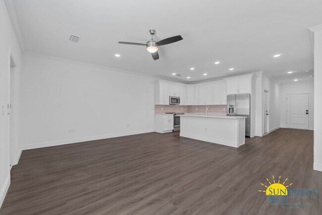 Foto del edificio - 531 Hill Ln